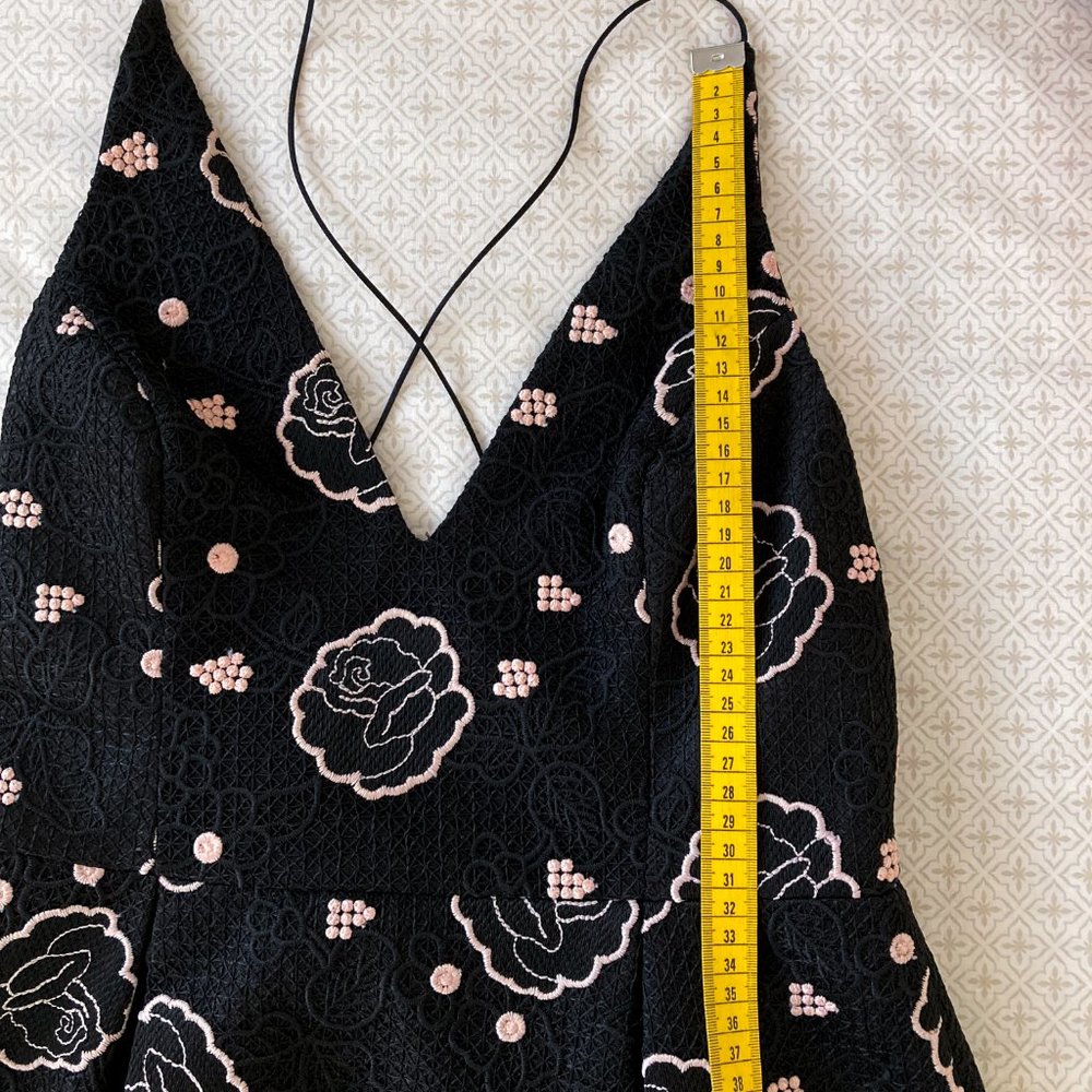 Topshop black mini dress with floral pattern - Size 10 - Picture 13 of 16